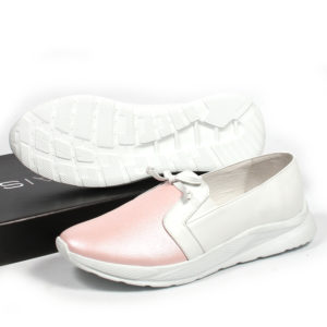 Кроссовки MT368