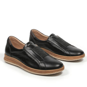 Кроссовки MT420