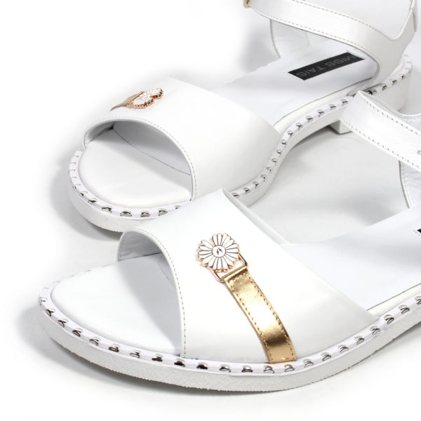 Босоножки MT004-4